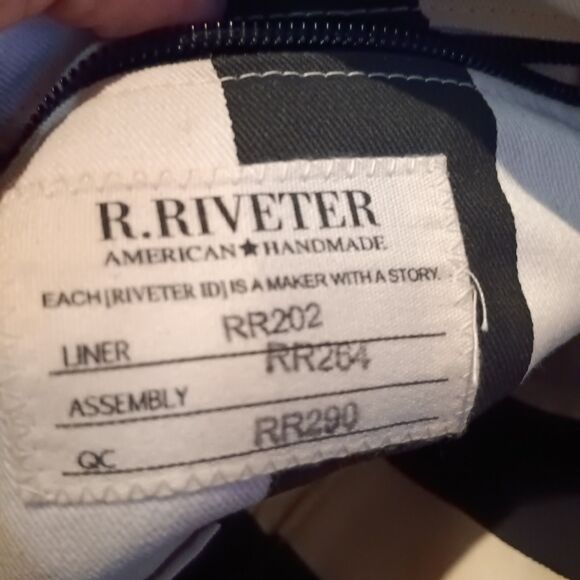 R RIVETER Handbag Lot Of 2-Hopper Crossbody-Hobby Flap-Magnetic Close-Brass Zip - Picture 16 of 16